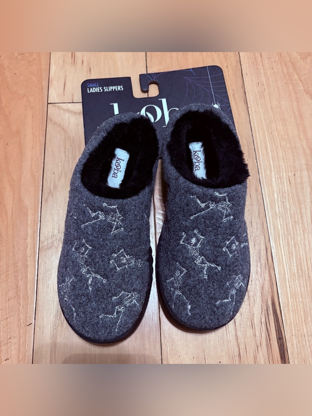 Kooba Gray Fleece-Lined Slip-On Slippers
small 5-6